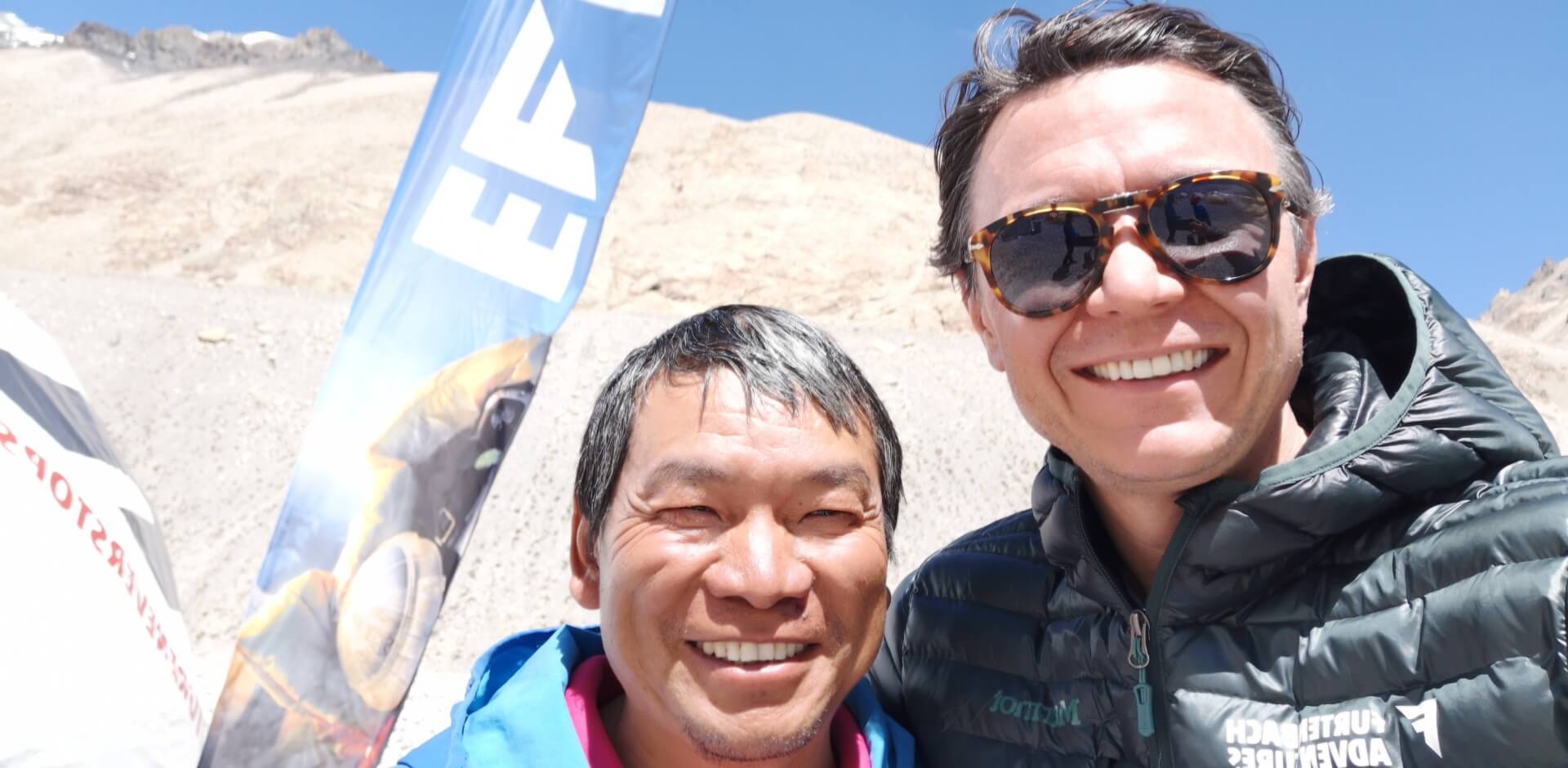 everest 4_1920x940.jpg