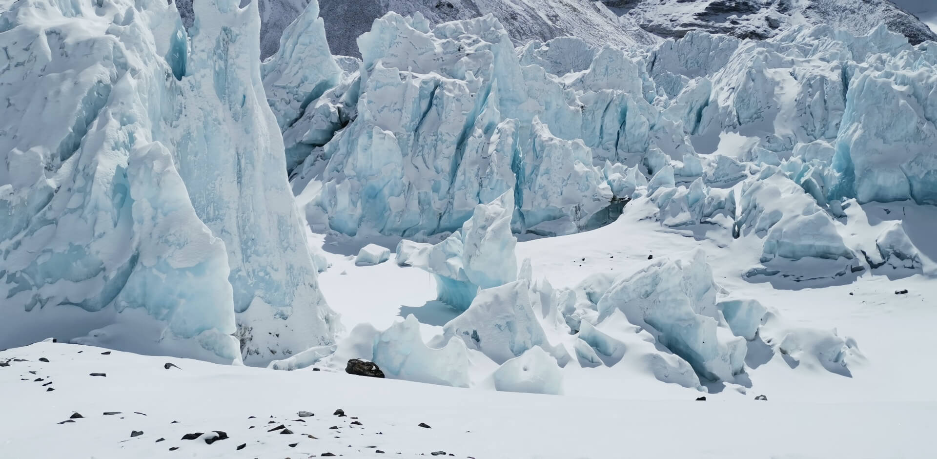 everest 2019_1920x940.jpg